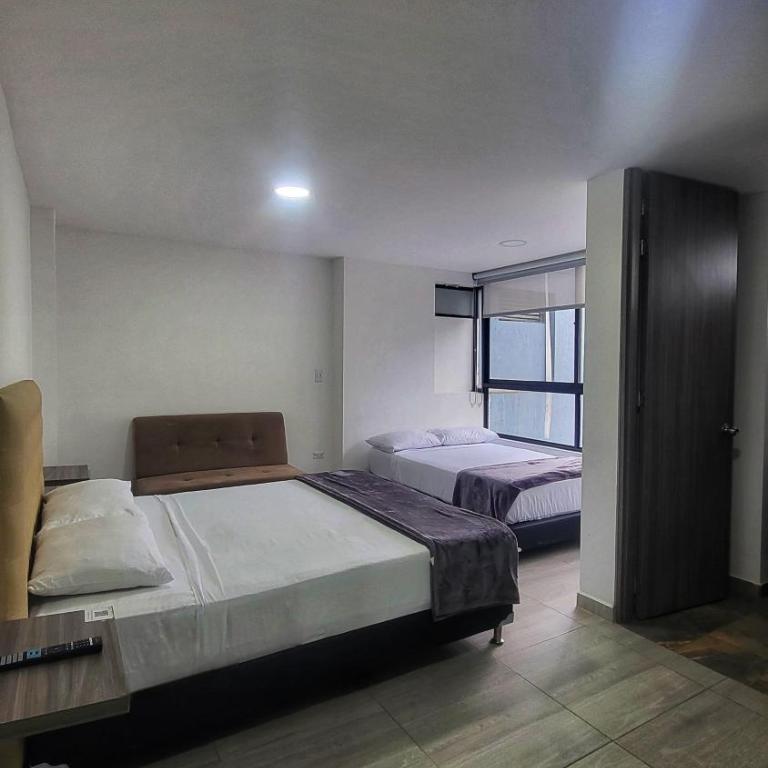 Hotel Golden Hills Manizales - Habitación Familiar Deluxe - 2