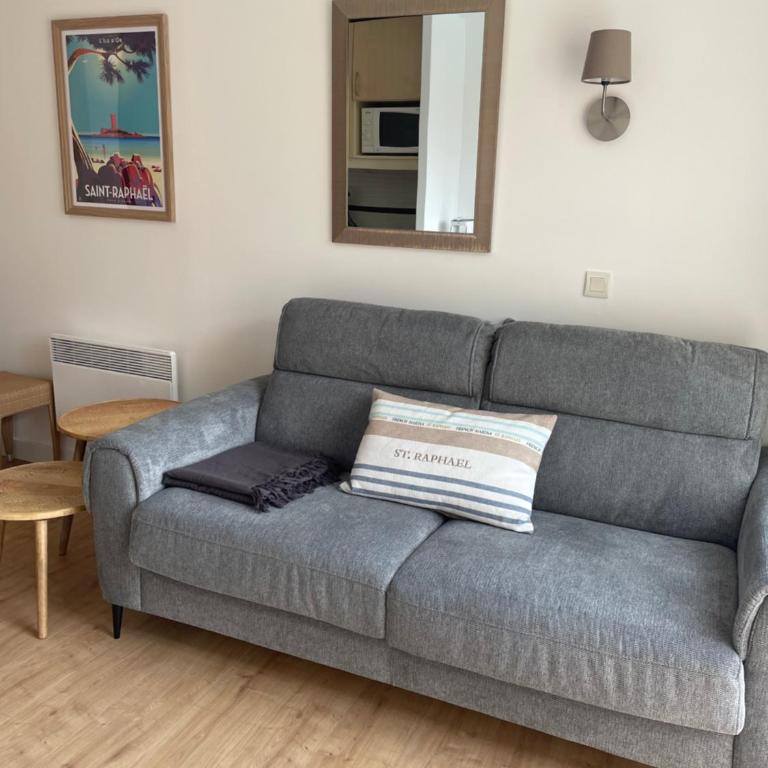 Vacances Cap Esterel PESSY appart 4 personnes avec une magnifique vue mer piscines et massif de l Esterel - Appartement 1 Chambre - 11