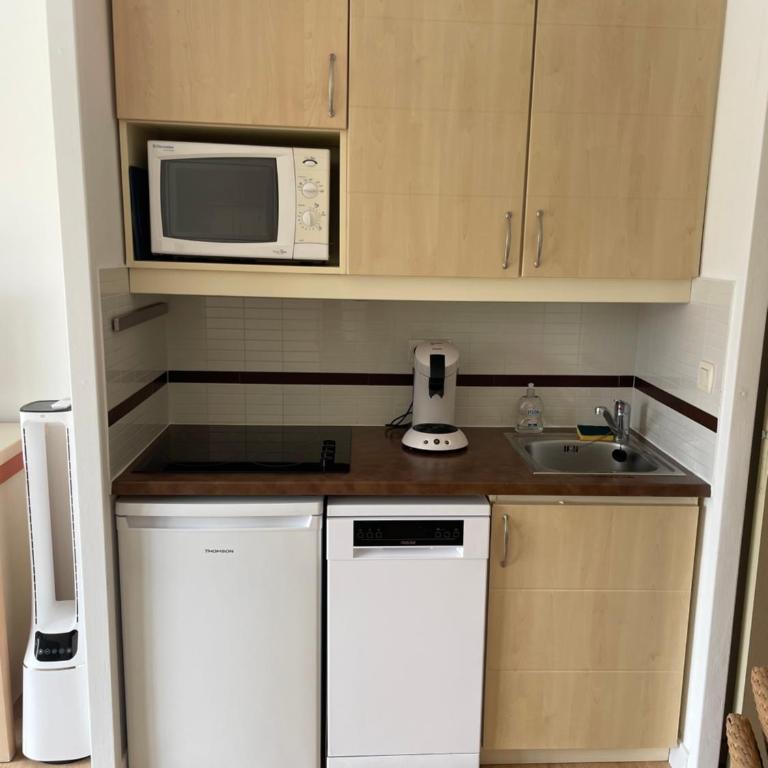 Vacances Cap Esterel PESSY appart 4 personnes avec une magnifique vue mer piscines et massif de l Esterel - Appartement 1 Chambre - 22