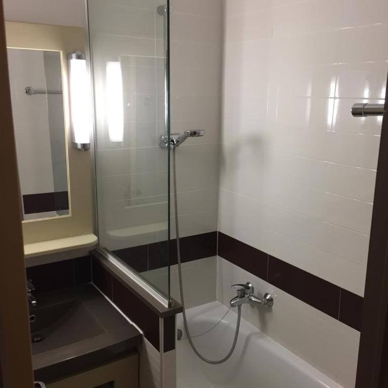 Vacances Cap Esterel PESSY appart 4 personnes avec une magnifique vue mer piscines et massif de l Esterel - Appartement 1 Chambre - 29