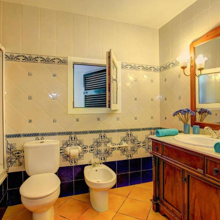 Villa Bonaventura by Villa Plus - Villa - 21