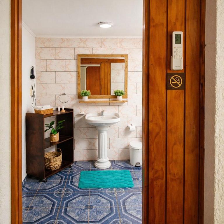 Cabañas & Hostal Tojika - Double Room - 5