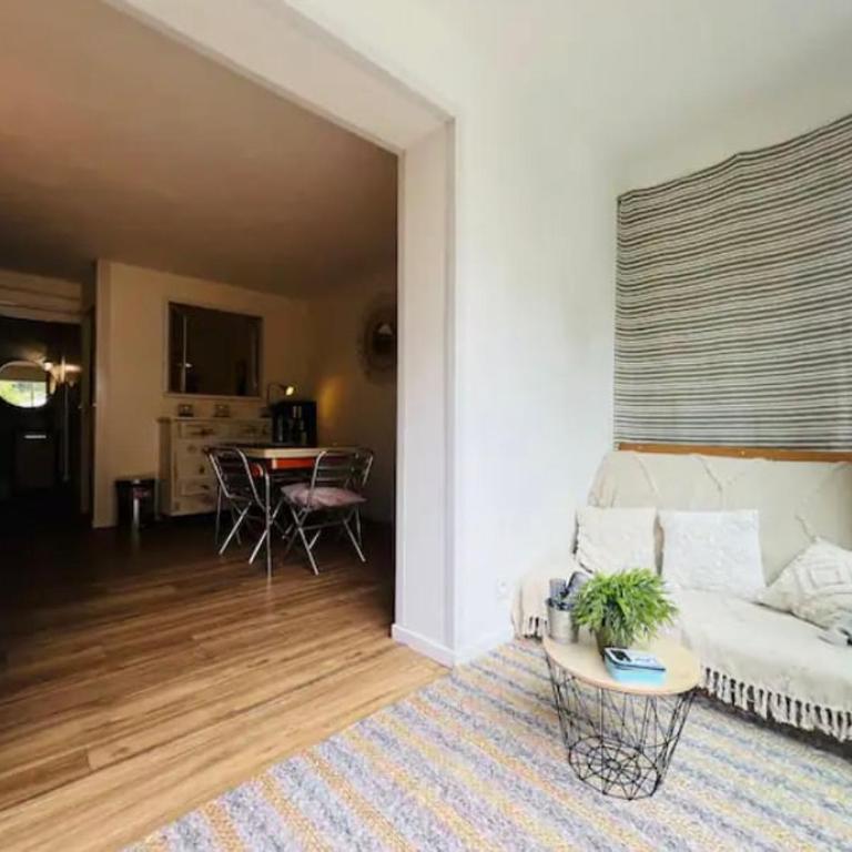 Studio cosy avec jardin privé à 300 m de la mer - One-Bedroom Apartment - 2