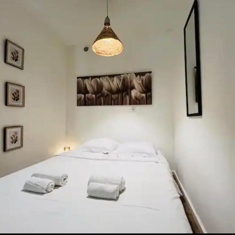 Studio cosy avec jardin privé à 300 m de la mer - One-Bedroom Apartment - 12