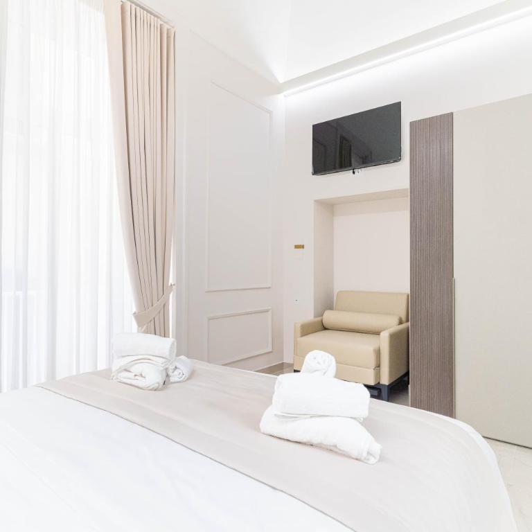 Nimbus Rooms - Camera Matrimoniale con Balcone (3 Adulti) - 2
