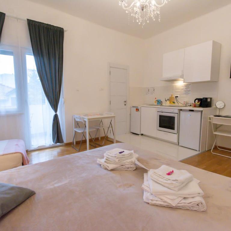 Serene Bulbuder Suite - Apartman sa Balkonom - 37