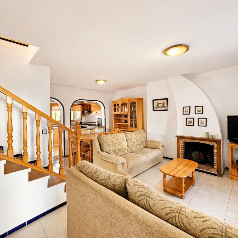 Stay in Costa Hispania - Casa de 3 dormitorios - 1