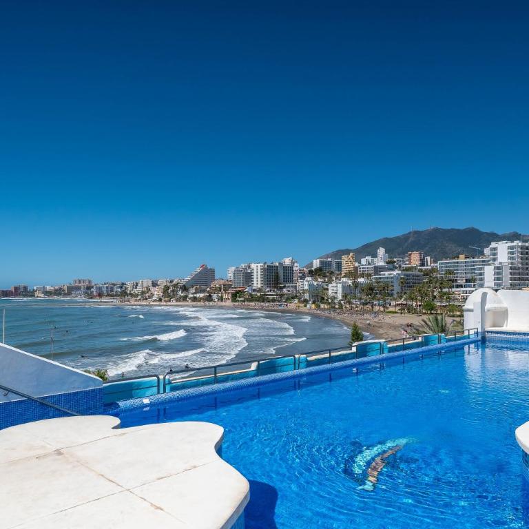 Puerto Marina Sea Views - Two-Bedroom Apartment with Terrace and Sea View - 1