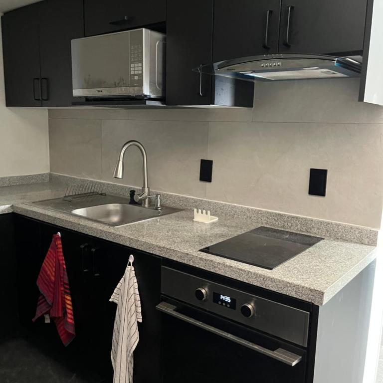 Bonito espacio privado en Casa Oasis Malvas - World Cup visitors welcome! - One-Bedroom Apartment - 10