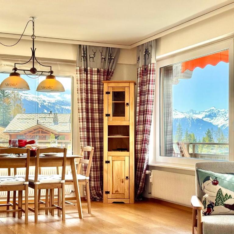 Sunny Alpine Apartment - 180 View - Apartment mit 3 Schlafzimmern - 11