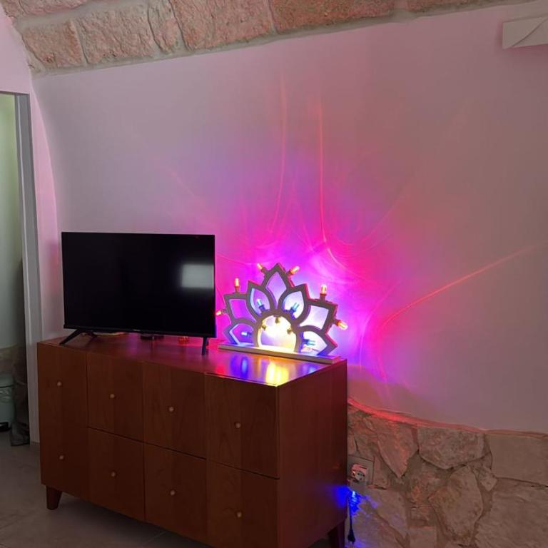 MidBlue Home - One-Bedroom House - 13