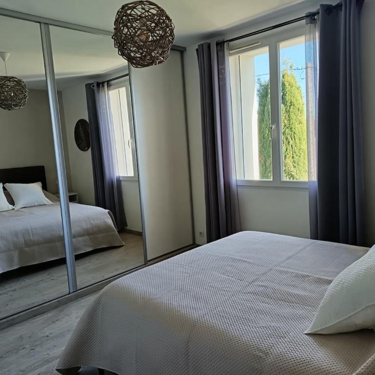 Maison au cœur d'un domaine viticole en Provence - Maison de Vacances - 36
