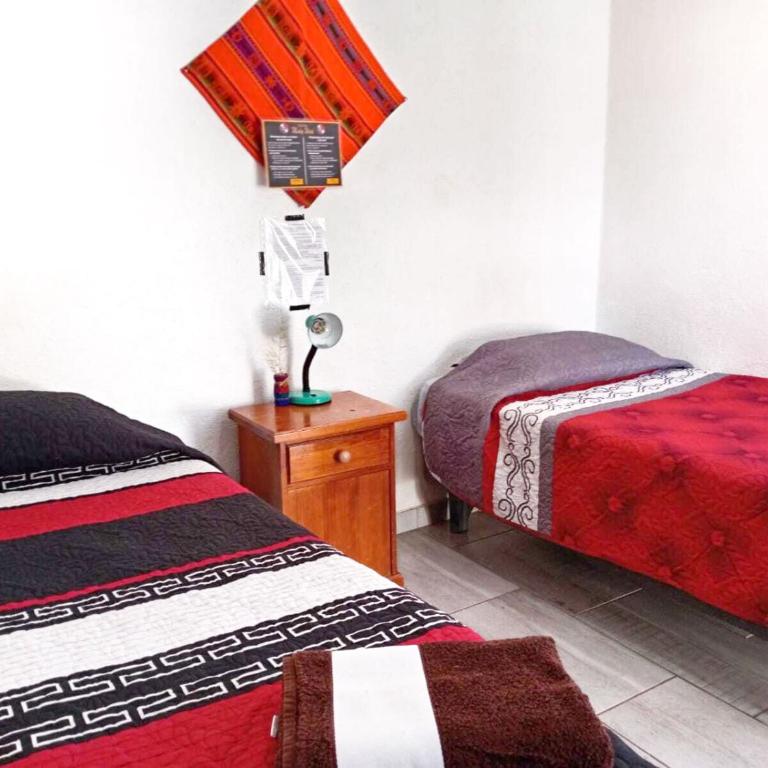 Misky Wasi - Bed in Male Dormitory Room - 1