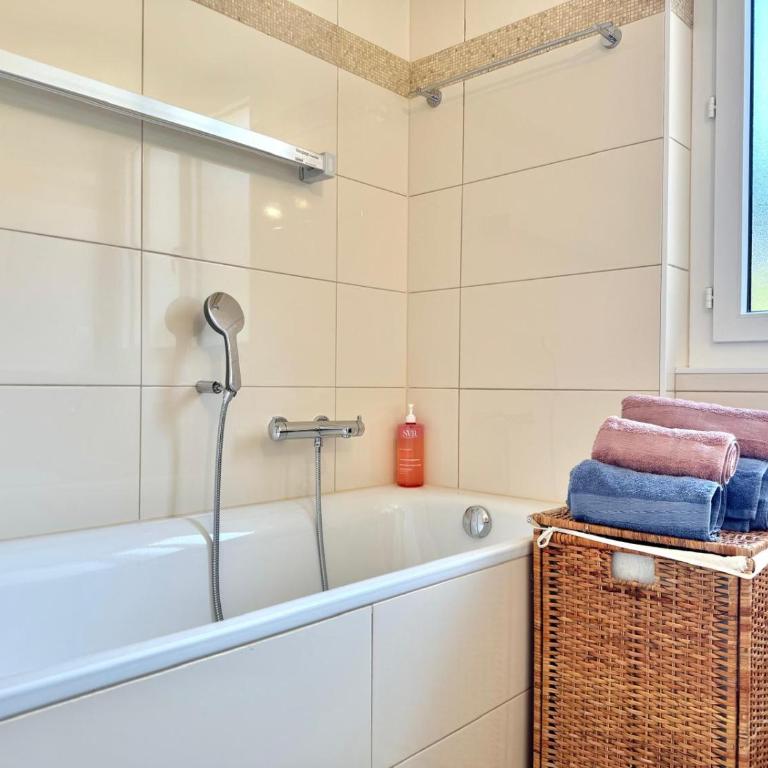 Sunny Alpine Apartment - 180 View - Apartment mit 3 Schlafzimmern - 34