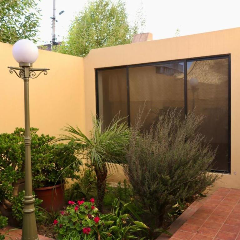 Cozy pet-friendly apartment with private BBQ area - Riobamba Chimborazo - Three-Bedroom Apartment - 1