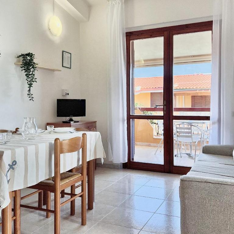 Near the Center - A combination of relaxation and unique views - Appartamento con 2 Camere da Letto e Vista Città - 12