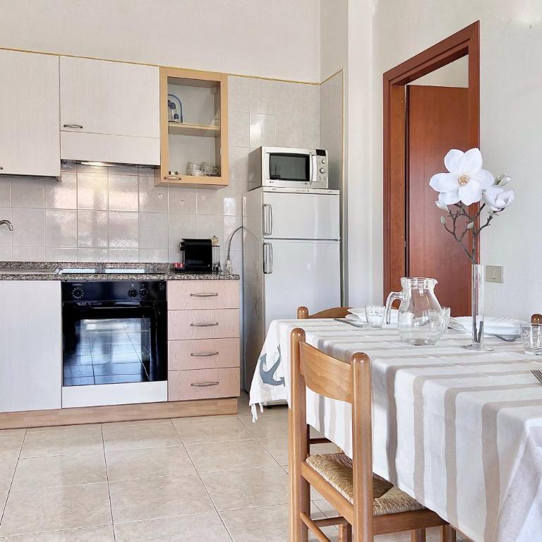Near the Center - A combination of relaxation and unique views - Appartamento con 2 Camere da Letto e Vista Città - 18
