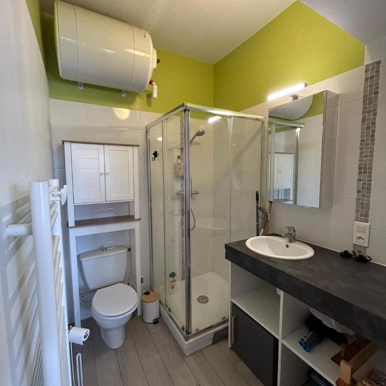Appartement Bord de mer - Appartement 1 Chambre avec Jardin - 5
