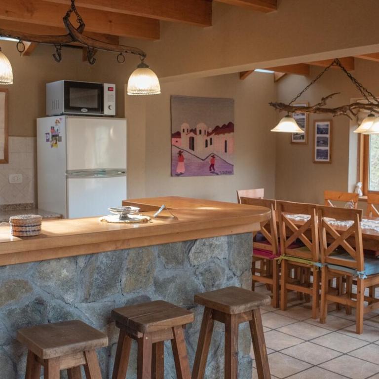 Excelente Casa en bosque con vista a Chapelco y Lago Lacar - Casa de 2 dormitorios - 8