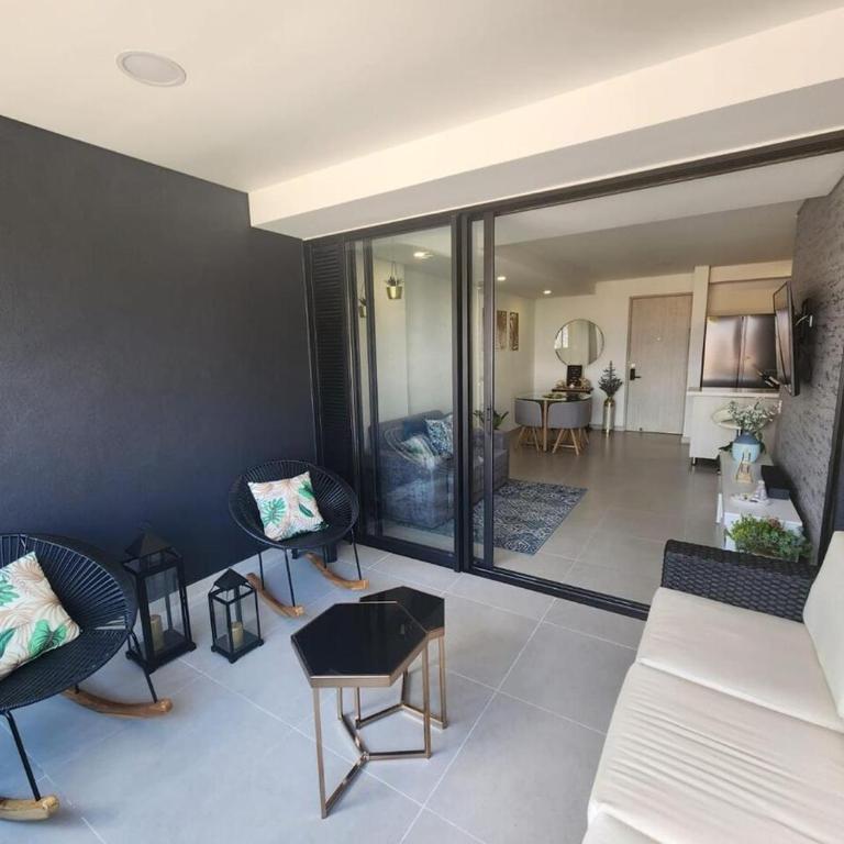 Excellent location, view, close to Provence, Envigado Medelllin Colombia - Apartamento de 2 dormitorios - 19