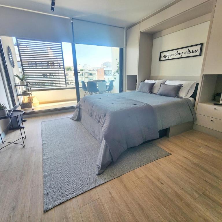 Moderno y acogedor con parking y a pasos del metro - One-Bedroom Apartment - 1