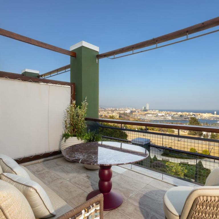 Hotel Miramar Barcelona GL - Preferred Hotels & Resorts - Newly Renovated - Superior Suite - 11