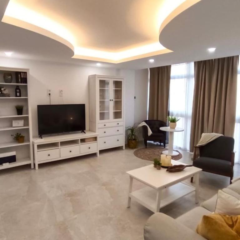 Málaga luz, playa y centro - Apartamento de 3 dormitorios y vistas al mar - 2