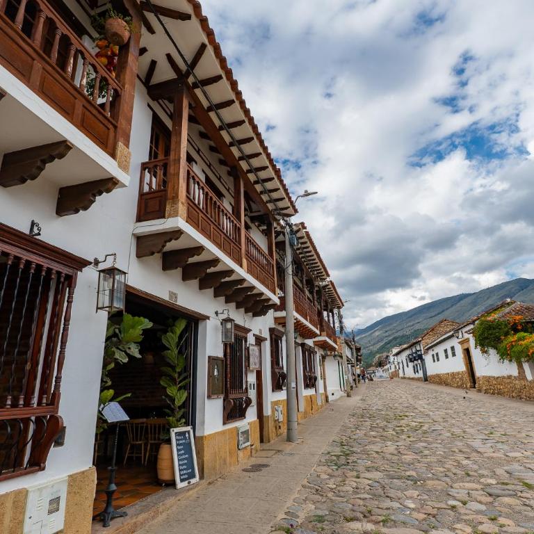 Colorida casa de 5 cuartos en Villa de Leyva - Five-Bedroom House - 39