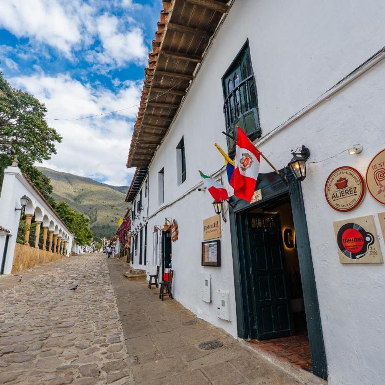 Colorida casa de 5 cuartos en Villa de Leyva - Five-Bedroom House - 37