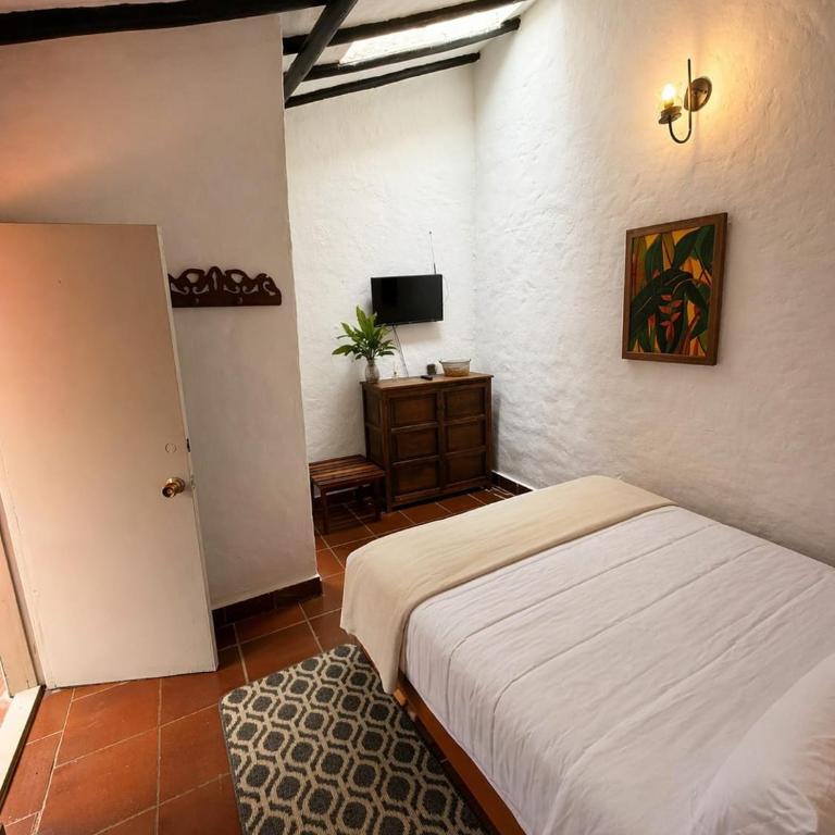 Mansion la Toscana - Standard Double Room - 5