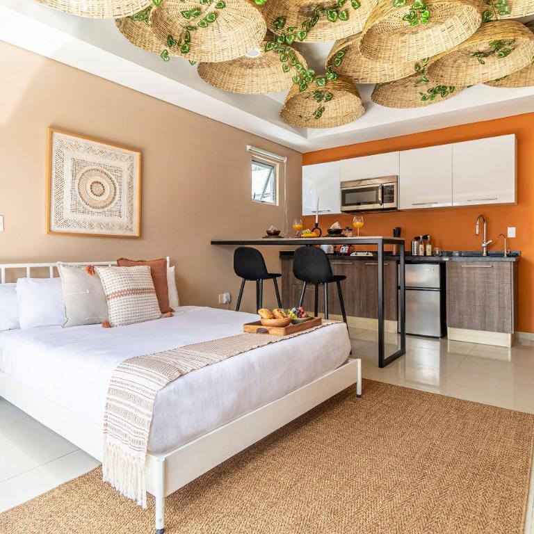 Casa Alure by Kukun - One-Bedroom Apartment - 9