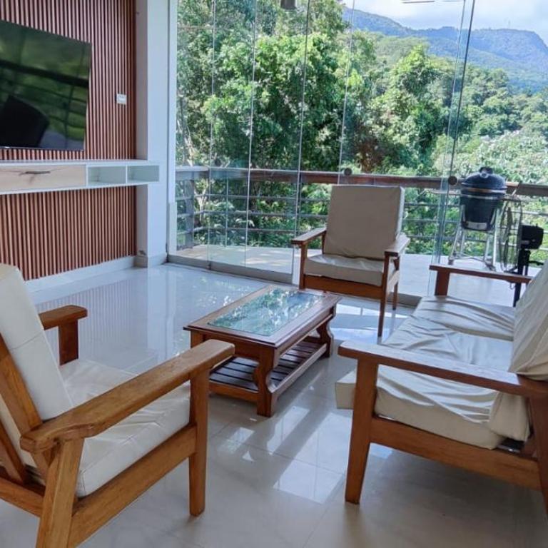 Vista Escalera Lodge - Three-Bedroom House - 2