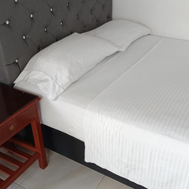 Hotel Bolivar Plaza Dorada - Habitación Deluxe - 6