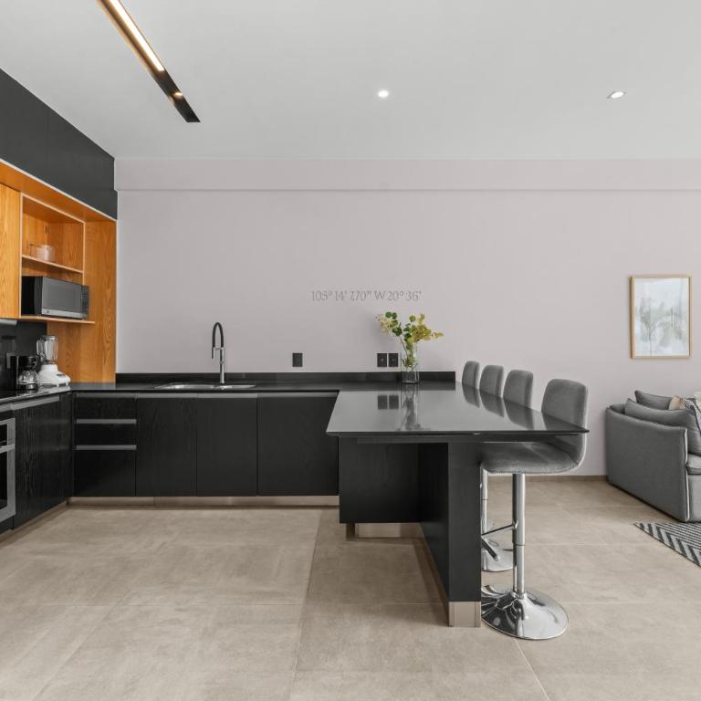 Sail View, Romantic Zone - One-Bedroom Apartment - 19
