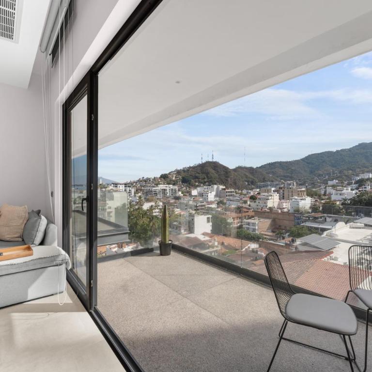 Sail View, Romantic Zone - One-Bedroom Apartment - 20