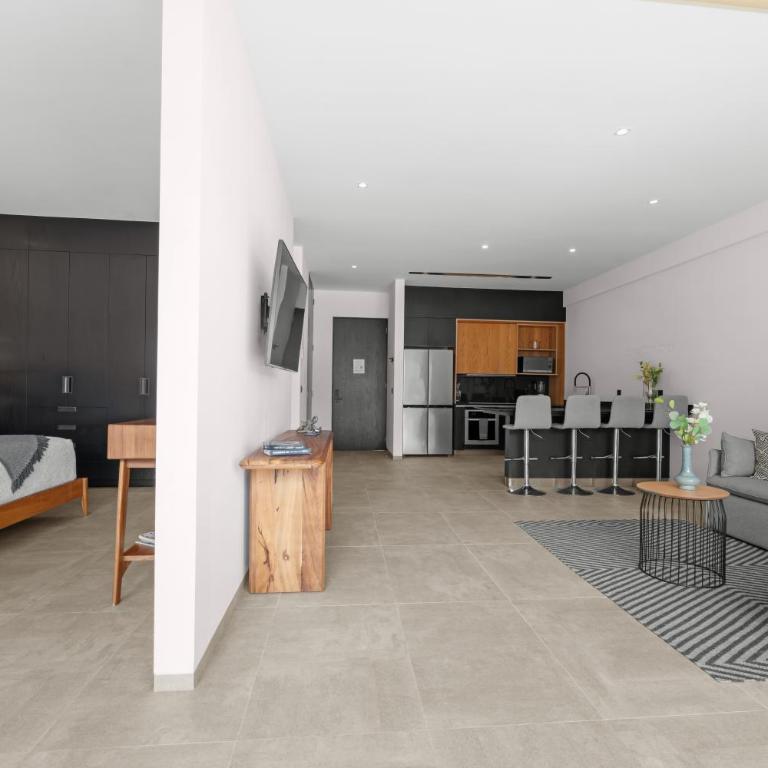 Sail View, Romantic Zone - One-Bedroom Apartment - 23