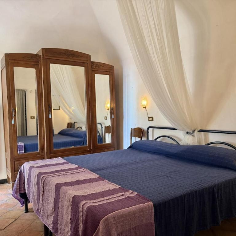 HOST4U - ex Archbishop's House & Terrace, Imperia - Appartamento con 1 Camera da Letto, Balcone e Vista Mare - 30