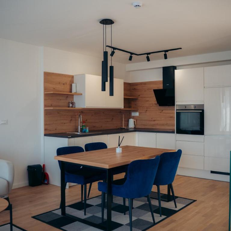 Vista Sarajevo Residences - One-Bedroom Apartment with Garden - 10