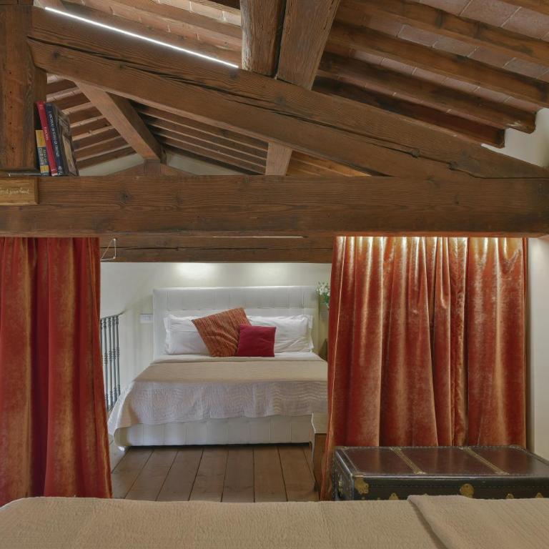 Palazzo Uguccioni Apartments - Superior Studio - Split Level - 11