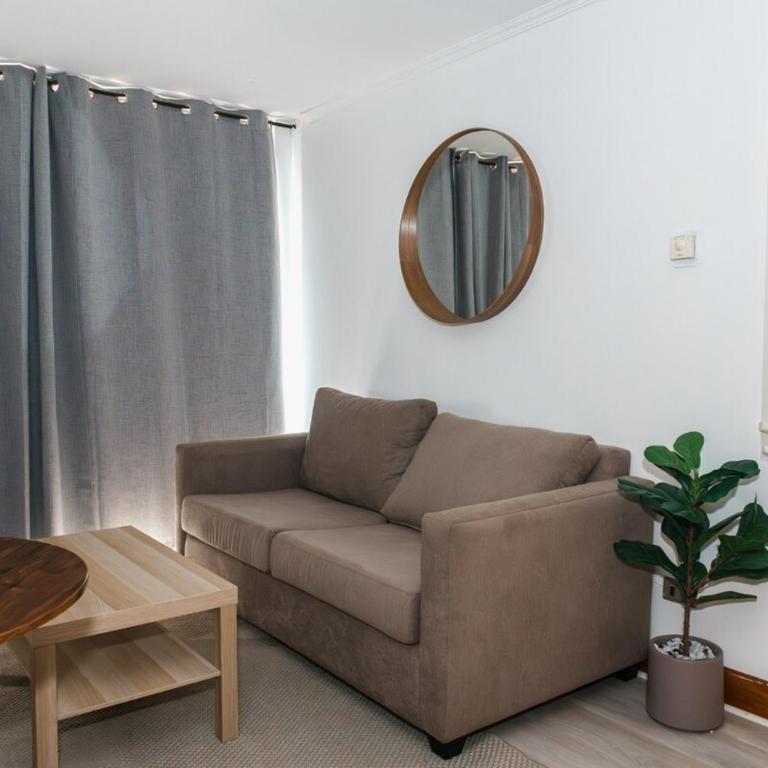 Cómodo depto Estacionamiento cerca Metro Escuela Militar - Two-Bedroom Apartment - 17