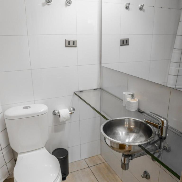 Cómodo depto Estacionamiento cerca Metro Escuela Militar - Two-Bedroom Apartment - 25