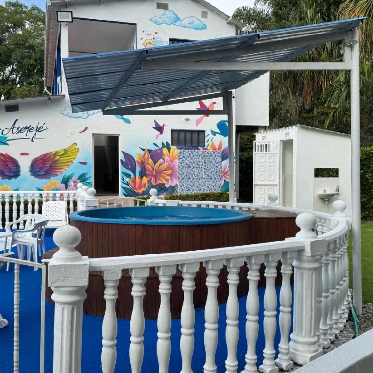 Quinta con Jacuzzi, Cancha de fútbol y Bolirana - Casa de 5 dormitorios - 12