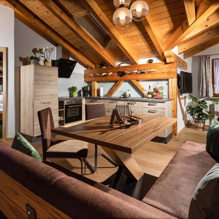 Gästehaus Sägfeiler - Apartment mit Balkon - 1