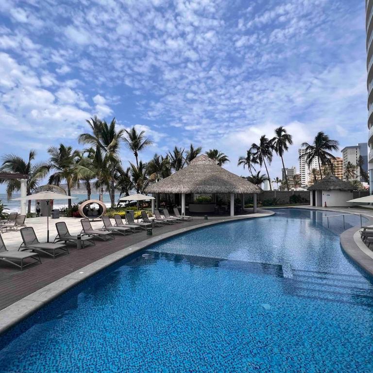 Dream Vacations At Camino Al Mar With Ocean View - Two-Bedroom Apartment - 9