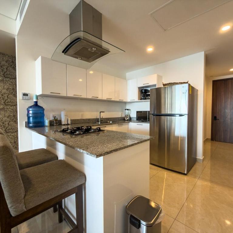 Dream Vacations At Camino Al Mar With Ocean View - Two-Bedroom Apartment - 11