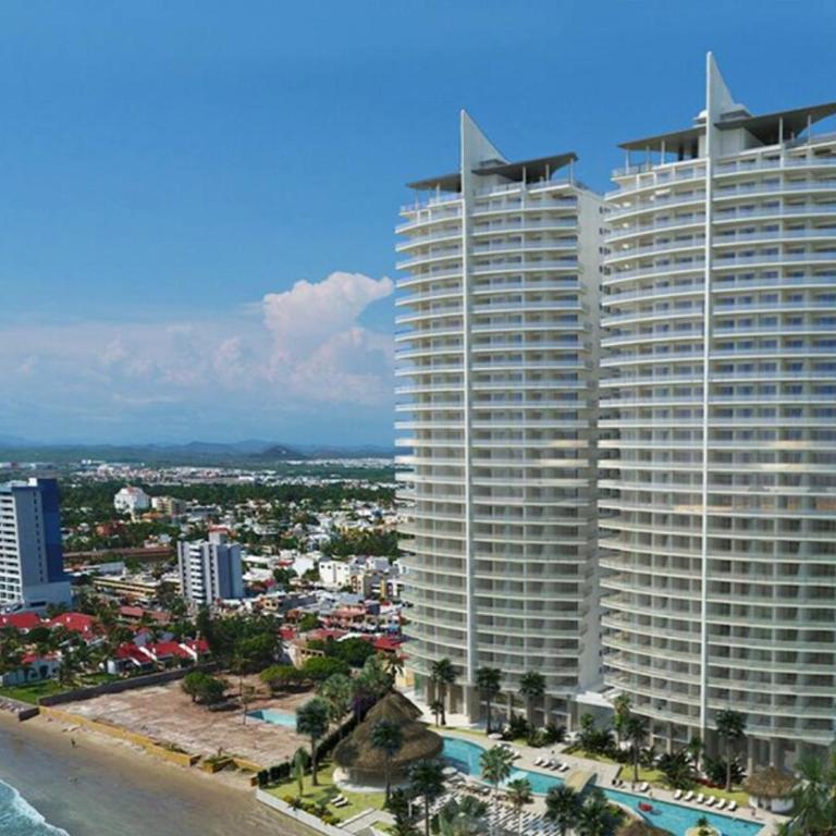 Dream Vacations At Camino Al Mar With Ocean View - Two-Bedroom Apartment - 21