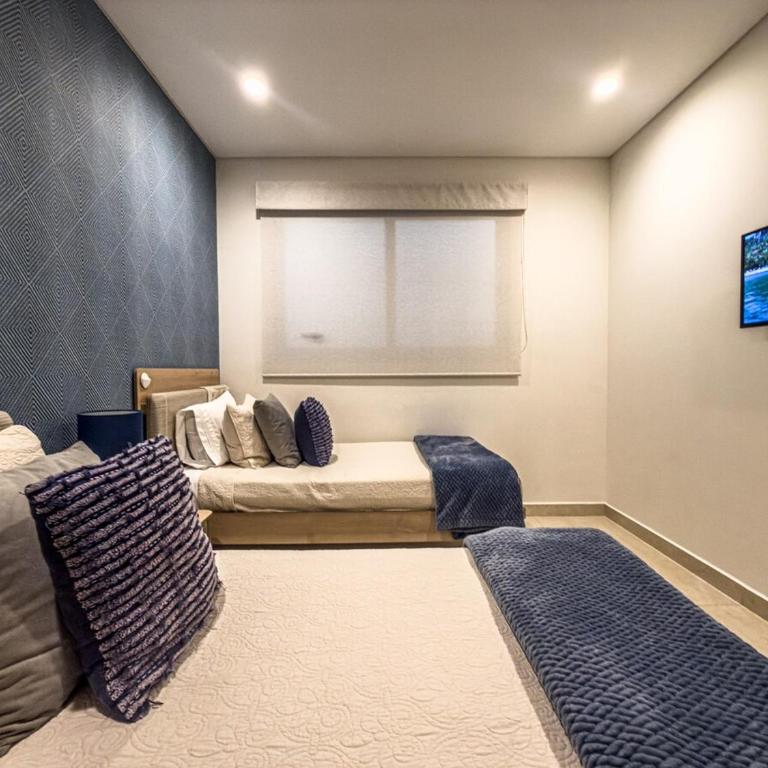 Dream Vacations At Camino Al Mar With Ocean View - Two-Bedroom Apartment - 31