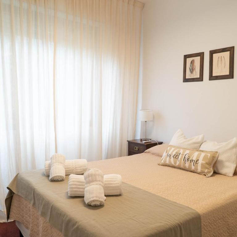Refugio Urbano en Jujuy, Departamento Amplio, Luminoso y Céntrico - Three-Bedroom Apartment - 7