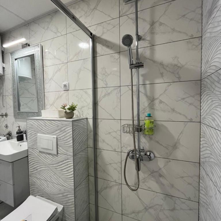 Upendo Apartment - Apartman sa 1 Spavaćom Sobom - 16