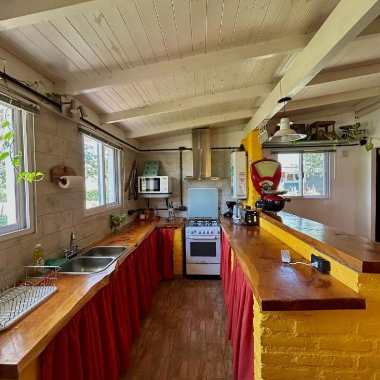 BARRIO VIEJO - Four-Bedroom House - 28